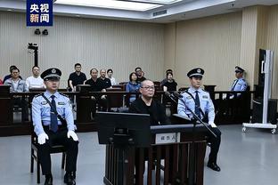 15+助&0失误场次：斯托克顿保罗前二 哈利伯顿第三仅用了225场